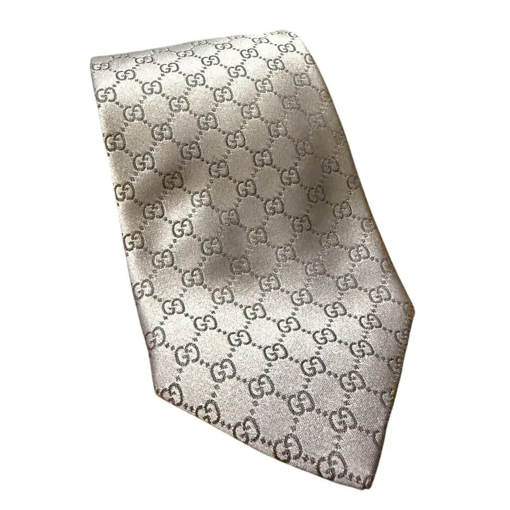 Gucci Silver GG Logo Silk Tie - Picture 2 of 10